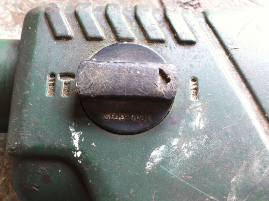 สว่านไฟฟ้า BOSCH ทำงานได้สองระบบ ของเก่าเก็บทนและใช้ดี สว่านไฟฟ้า BOSCH ทำงานได้สองระบบ ของเก่าเก็บทนและใช้ดี