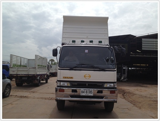 ขาย HINO สิงห์ไฮเทค เครื่อง K13D 260 แรงม้าระบบน้ำมัน กระบะดั้มพ์ดิน ยาว 6 เมตร กว้าง 2.50 เมตร มีทั้งใหม่และตามสภาพครับ