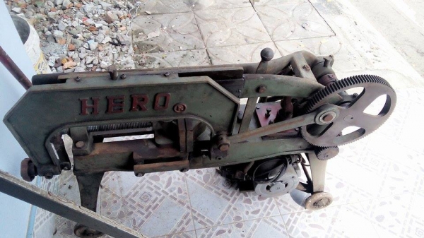ขายเลื่อยชัก 14" HERO มือสอง สภาพดีครับ ขายเลื่อยชัก 14" HERO มือสอง สภาพดีครับ