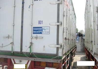 ขาย FF3H 195 แรง ตู้สิบบาน 7.2 m สวยพร้อมใช้ โทร 088-4501277 ขาย FF3H 195 แรง ตู้สิบบาน 7.2 m สวยพร้อมใช้ โทร 088-4501277