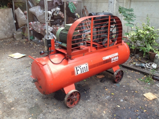 ปั๊มลม 5.5 แรงพร้อมใช้ ขาย 25,000 ปั๊มลม 5.5 แรงพร้อมใช้ ขาย 25,000