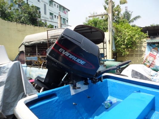 เรือไฟเบอร์ 3 ลอน 13 ฟุตพร้อมเครื่อง 40 แรง