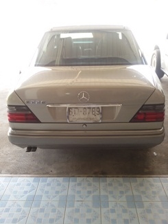 ต้องการขายรถเบนซ์W124