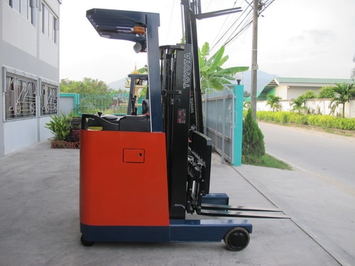 รถฟอคลิฟท์สภาพดี TOYOTA 7FBR 15