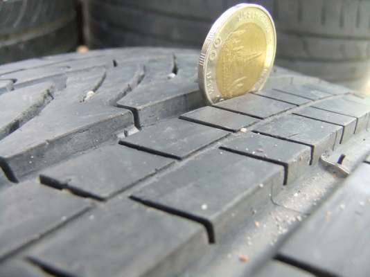 ขายยางเปอร์เซ็นต์ MICHENLIN mxv8  เบอร์ 225-50-17