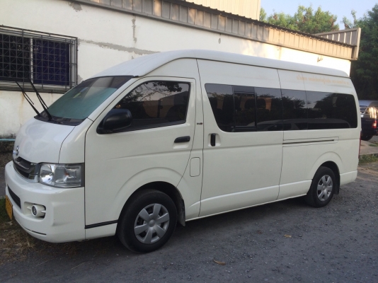 !!!!!ขาย VAN COMMUTER D4D 2010 !!!!!!!