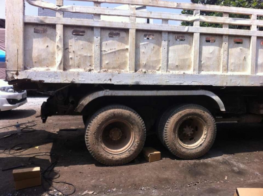 มีรถ10ล้อไอ้หลง6ดี16เทอร์โบ220แรงเอฟเอ็น527เอ็มเอ..ซีเลี่ยน26933ปี36เครื่องดีคัชซีสวยสนใจติดต่อด่วนขายตามสภาพ