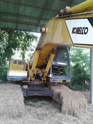 ขายรถแบคโฮ KOBELCO SK200 Mark3 สภาพพร้อมใช้
