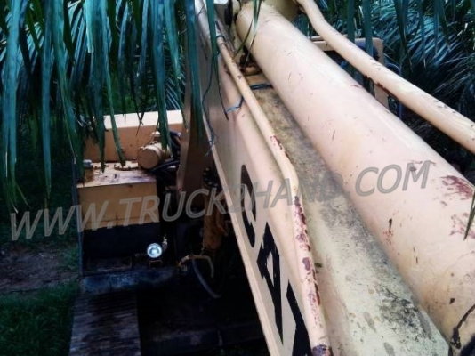 รถแบคโฮ ยี่ห้อ CAT  พร้อมใช้งาน