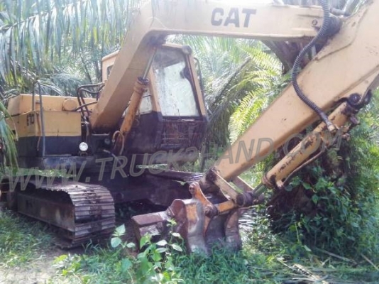 รถแบคโฮ ยี่ห้อ CAT  พร้อมใช้งาน