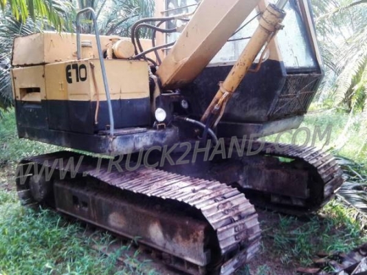 รถแบคโฮ ยี่ห้อ CAT  พร้อมใช้งาน