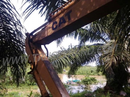 รถแบคโฮ ยี่ห้อ CAT  พร้อมใช้งาน