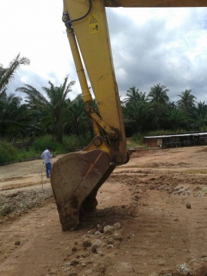 ขายรถแบคโฮ