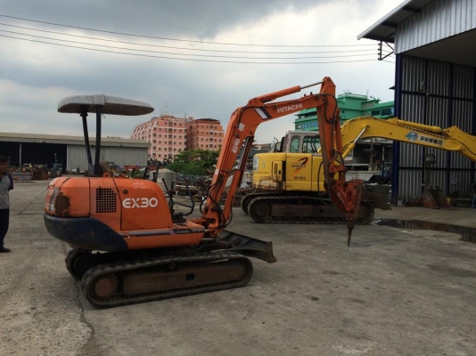 รถขุดเล็ก HITACHI