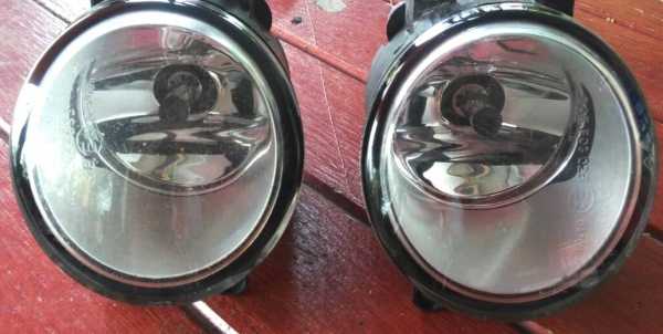 ไฟตัดหมอก Toyota เก๋ง วีออส ยาริส อัลติส คัมรี ของแท้ มือสอง แบ่งขายเป็นข้างได้ ไม่รวมหลอดไฟนะครับ