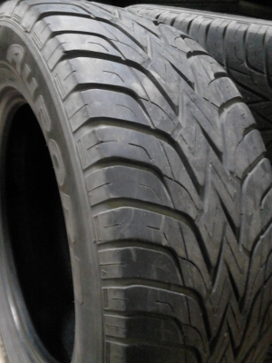265/60R18 AURORA RADIAL RH08  ปี 2012 ชุด 4 เส้น  TEL.081-427-3941