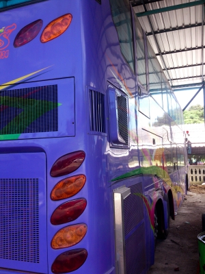 ขายรถทัวร์ VIP 8 ล้อ ครับ