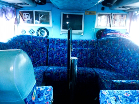 ขายรถทัวร์ VIP 8 ล้อ ครับ