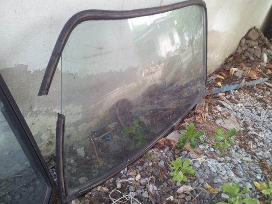 ขายกระจก รถ มิตซูบิชิ แลนเซอร์