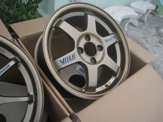 ขายล้อแม็กมือ1 TE37 งาน Auto options 15"x7" et35 4รู100  สนใจติดต่อเล็กคลองสามครับ 081-3747940