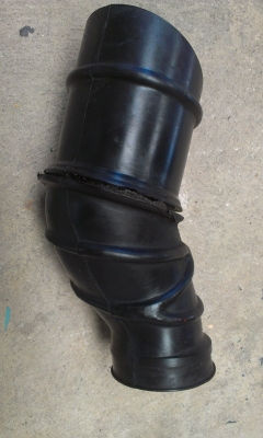 ยางต่อชุดกรอง และถังพักน้ำ MTX ครับ ยางต่อชุดกรอง และถังพักน้ำ MTX ครับ