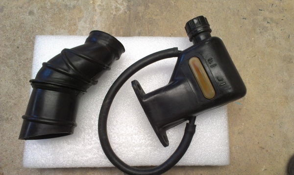 ยางต่อชุดกรอง และถังพักน้ำ MTX ครับ