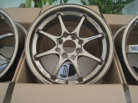 ขายล้อแม็กมือ1 Ce28 งาน Auto options 15"x7" et40 4รู100 สนใจติดต่อเล็กคลองสามครับ 081-3747940