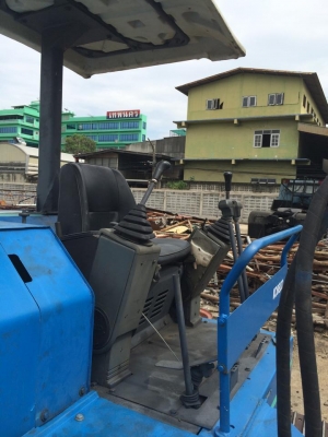 รถขุด KOBELCO