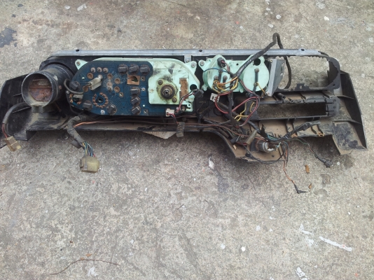 ขายไมล์ พร้อม เก๊ะคอนโซลหน้า ขายไมล์ พร้อม เก๊ะคอนโซลหน้า