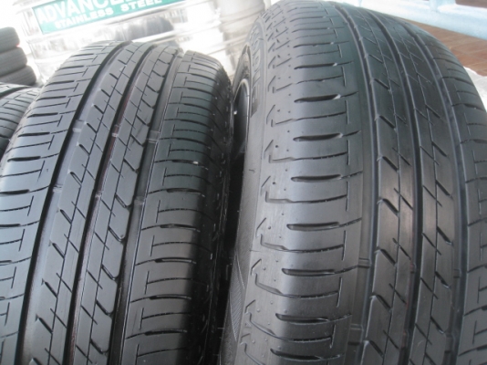 ขายล้อแม็ก nissan pulsar 16" พร้อมยางปี13 สนใจติดต่อเล็กคลองสามครับ 081-3747940