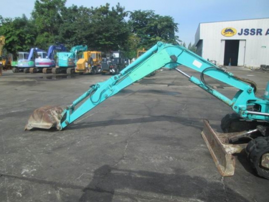 รถขุด KOBELCO