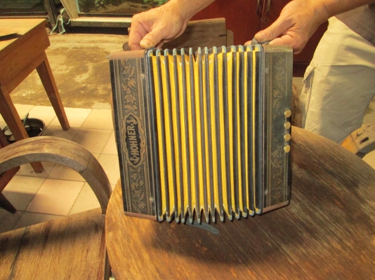 แอร์โคเดียน  ของเก่านอก  สภาพสมบูรณ์  เล่นได้ปกติ