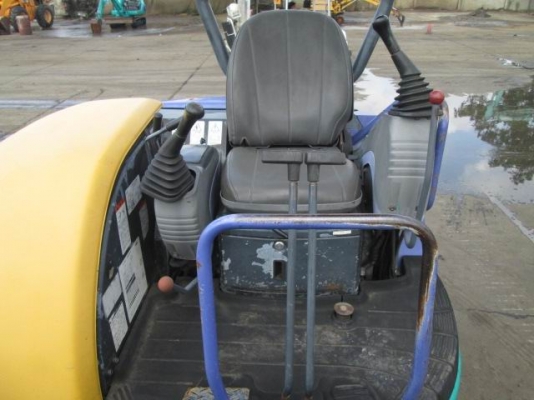 รถขุดเล็ก KOMATSU