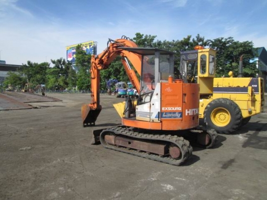 รถขุด HITACHI