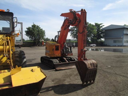 รถขุด HITACHI