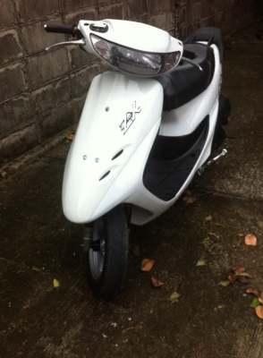 ขายรถscooterสวยๆหายากSuzuki GEMMA125 และHonda ZXพร้อมใช้งาน2คันครับ