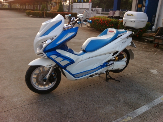 ขาย HONDA PCX125 ปี2011 ของแต่งเต็มคันครับ