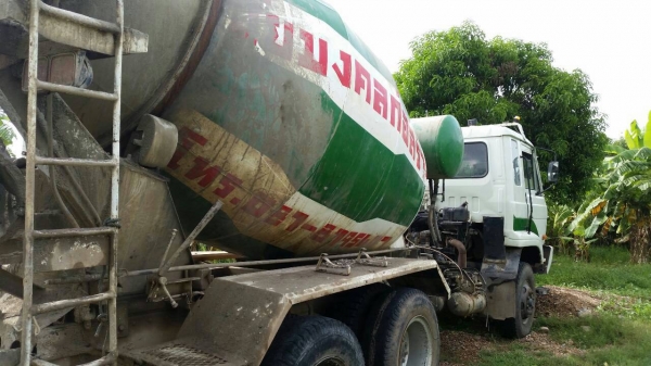 ขายรถโม่ปูน