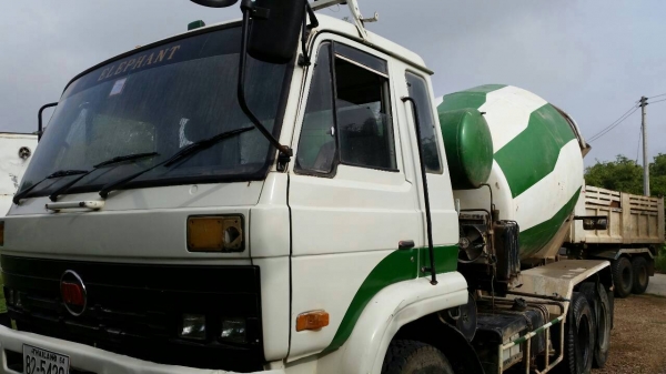 ขายรถโม่ปูน