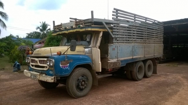 ขาย 10 ล้อหัวยาว 2 เพลา ช่วงล่างเดิม คัสซีสวยตลอดเส้น เครื่อง EH700 168 แรงม้า สโลว์กลาง พวงมาลัยพาวเวอร์ ทะเบียนเต็มพร้อมโอน ราคาต่อรองได้ครับ ขาย 10 ล้อหัวยาว 2 เพลา ช่วงล่างเดิม คัสซีสวยตลอดเส้น เครื่อง EH700 168 แรงม้า สโลว์กลาง พวงมาลัยพาวเวอร์ ทะเบียนเต็มพร้อมโอน ราคาต่อรองได้ครับ