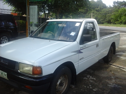 ขาย IZUZU ปี 2536 เครื่อง 90 HP ราคา 86,000 ขาย IZUZU ปี 2536 เครื่อง 90 HP ราคา 86,000