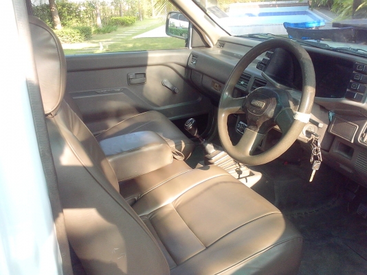 ขาย IZUZU ปี 2536 เครื่อง 90 HP ราคา 86,000 ขาย IZUZU ปี 2536 เครื่อง 90 HP ราคา 86,000