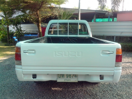 ขาย IZUZU ปี 2536 เครื่อง 90 HP ราคา 86,000 ขาย IZUZU ปี 2536 เครื่อง 90 HP ราคา 86,000