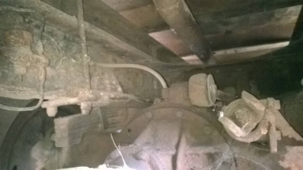 ขายเทนเลอร์ 10 ล้อหัวยาวเพลาเดียว สโลว์กลาง คัสซีสวยตลอดเส้น เครื่อง 6BF1 185 แรงม้า ทะเบียนพร้อมโอน ราคาต่อรองได้ครับ