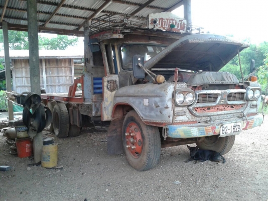 ขายเทนเลอร์ 10 ล้อหัวยาว 2 เพลา ช่วงล่าง ROCKY 175 คัสซีสวยตลอดเส้น เครื่อง 6BD1 165 แรงม้า เกียร์ร็อค ทะเบียนพร้อมโอน ราคาต่อรองได้