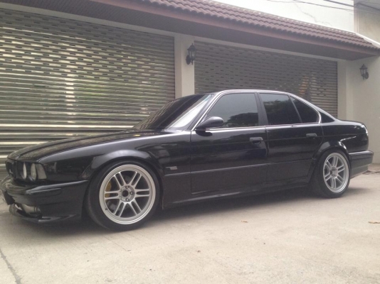 รถบ้านe34บิ๊กโน๊ตเครื่อง2jโบดีเดินเรียบ ช่วงล่างดีนิ้มนุ่มเลี้ยวไม่ดัง รถดูแลรักษาอย่างดีครับ