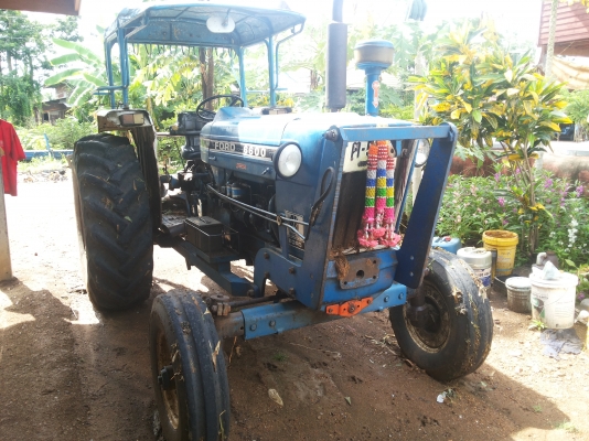 ขายรถไถฟอร์ด 6600