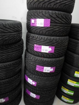 ขายล้อแม็กซ์พร้อมยางพร้อมใส่