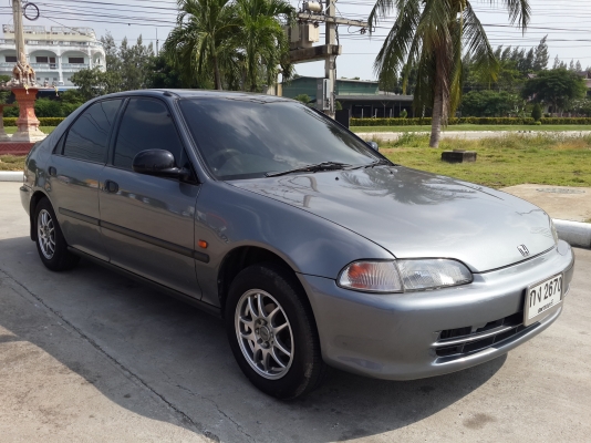 ขายด่วน รถแต่งสวย HONDA, CIVIC เตารีด 4 ประตู 1500 ปี 1993 เกียร์ออโต้ สีเทาดำ