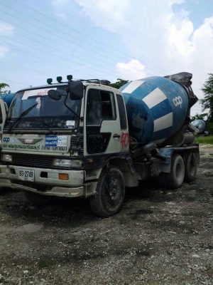 ขายรถ 10 ล้อโม่ปูน HINO FM3M 240 แรงม้า โม่ไดกิ้น ราคา 900000